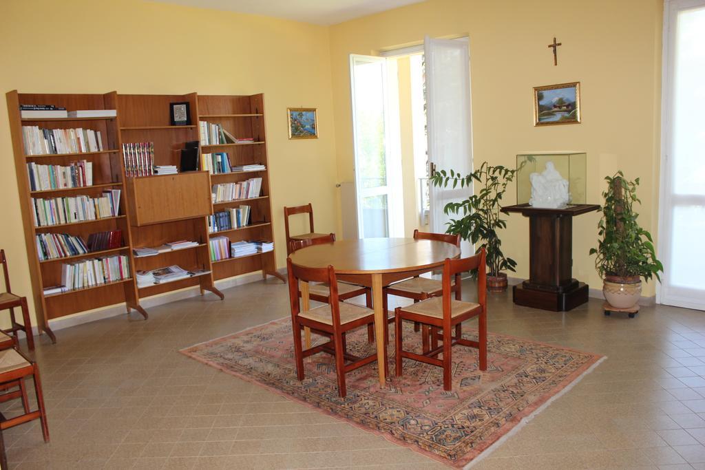 Centro Di Spiritualita Maria Candida 아르메노 외부 사진