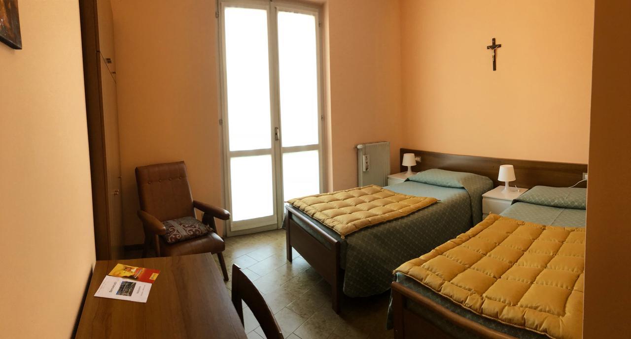 Centro Di Spiritualita Maria Candida 아르메노 외부 사진
